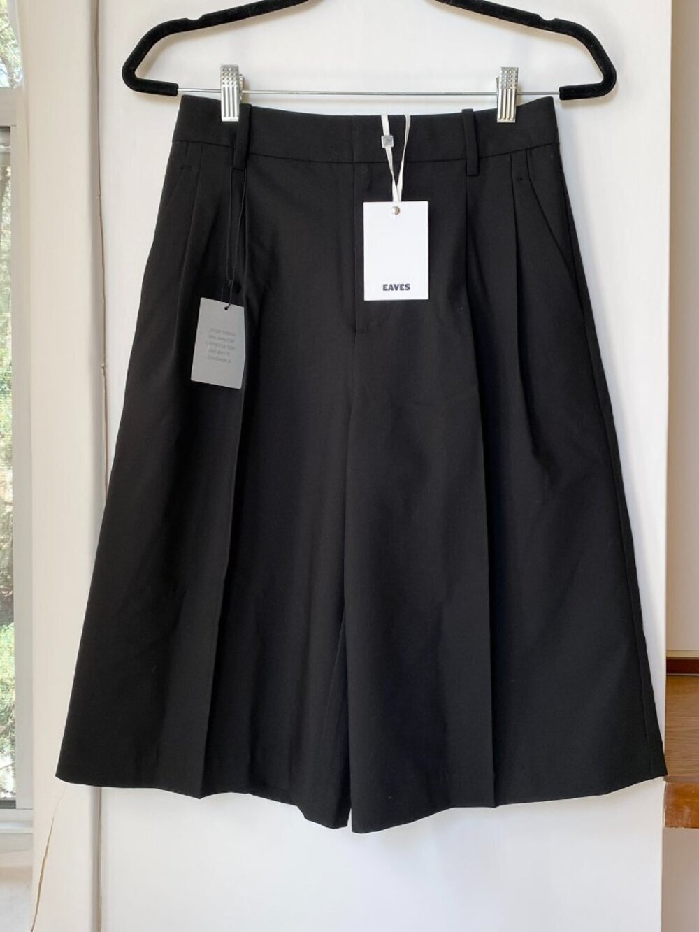 NWT Eaves Colby Long Short Black XXS - Picture 3 of 13